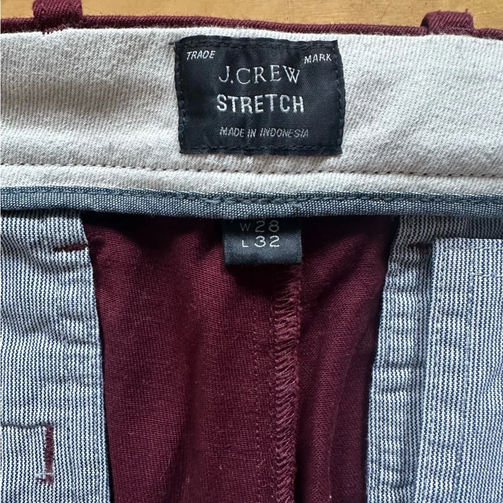💜 J. Crew Wine Red Stretch 484 Slim Chino Pants (W28 L32)